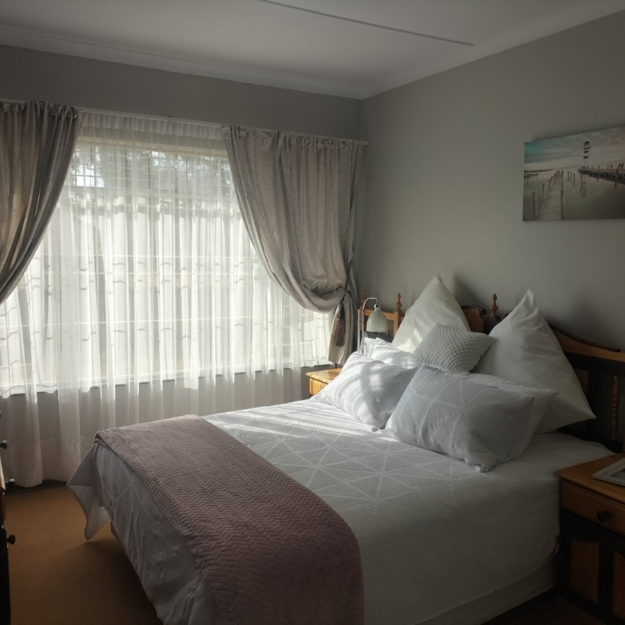 4 Bedroom Property for Sale in Fichardt Park Free State